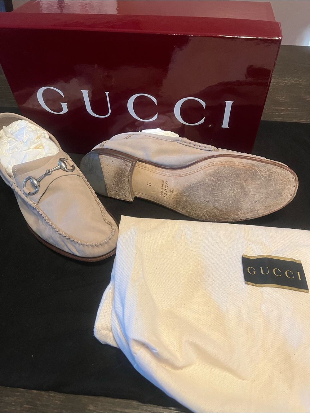 Gucci Beige Leather Horsebit Slip-On Loafers